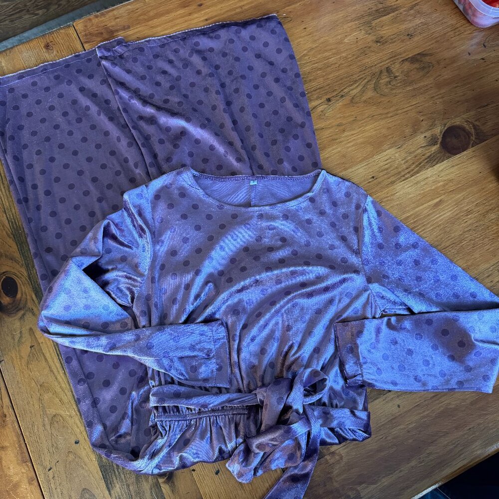 Like New Long Sleeve Purple Polka Dot Maxi Dress with Tie Belt Sz S
